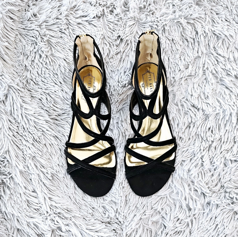 Ted Baker London Black Suede "Raria" SZ 9 NIB Gladiator flats